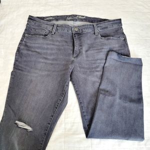 Universal Thread Jeans